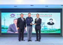 “ดร.สุรชัย สถิตคุณารัตน์” คว้ารางวัล “ข้าราชการดีเด่น” ปี 2569 จาก สภท.